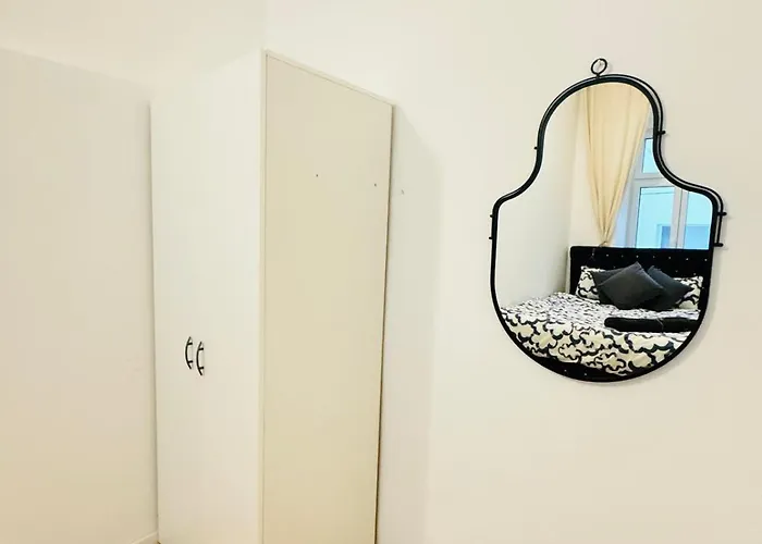 Comfortable 2br Retreat, Prime Spot By Stadthalle *