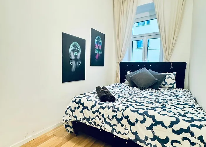 Comfortable 2br Retreat, Prime Spot By Stadthalle Vienna