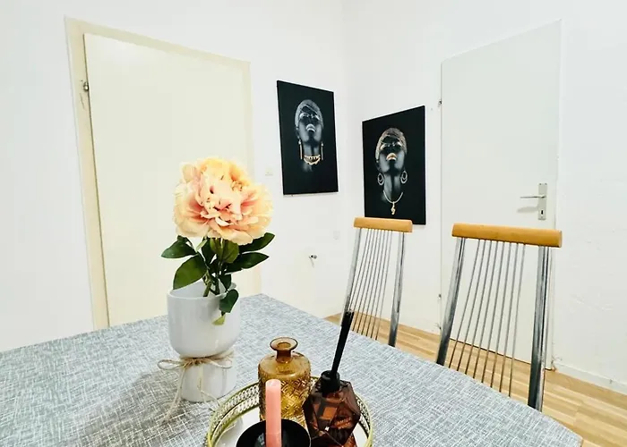 Comfortable 2br Retreat, Prime Spot By Stadthalle